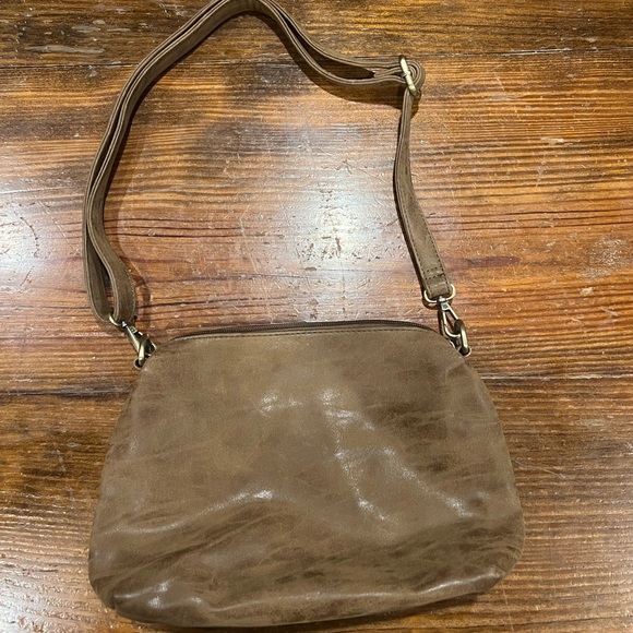 Joy Susan Cross Body - Picture 1 of 5